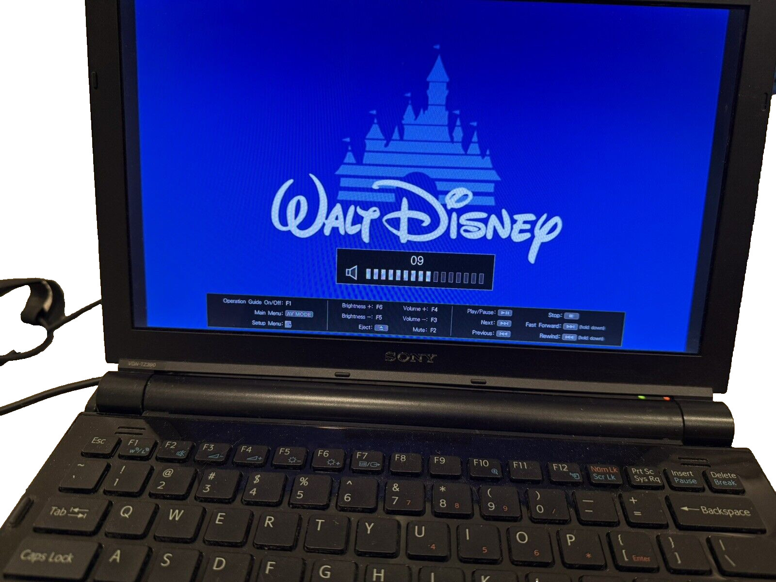 VERY RARE Sony VAIO VGN-TZ390U with docking station, 2 x power adapter & case