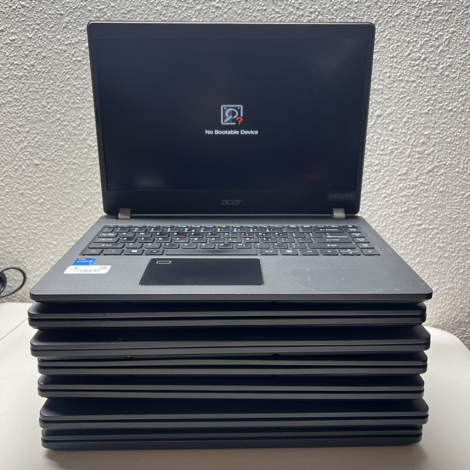 Lot Of 7 Acer TravelMate P214 i5-1135G7 2.40GHz NO RAM NO HDD .BROKEN