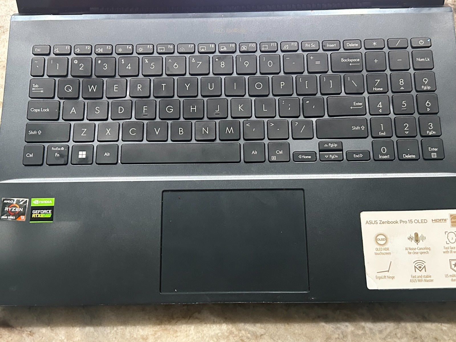 ASUS ZenBook Pro 15 OLED Ryzen 9 5900HX RTX 3050 Ti