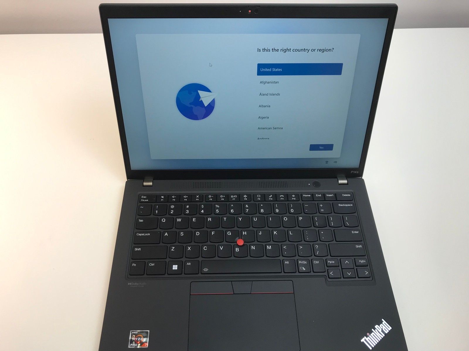 Lenovo ThinkPad P14s Gen 3 21J50013US – AMD Ryzen 7 PRO, 32GB RAM, 1TB SSD