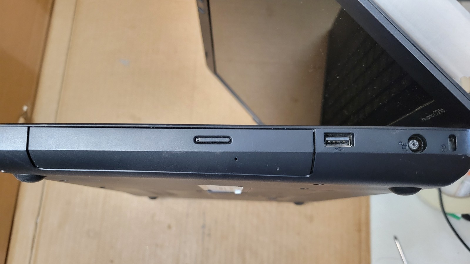 Compaq Presario CQ56 Intel Celeron 900 2.2GHz 2 GB RAM –Parts or Repair–
