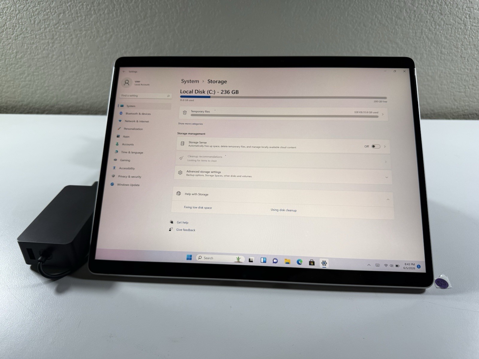 Microsoft Surface Pro 8 (1982) i5-1145G7 – 16GB RAM – 256GB 120Hz – Win 11 Pro