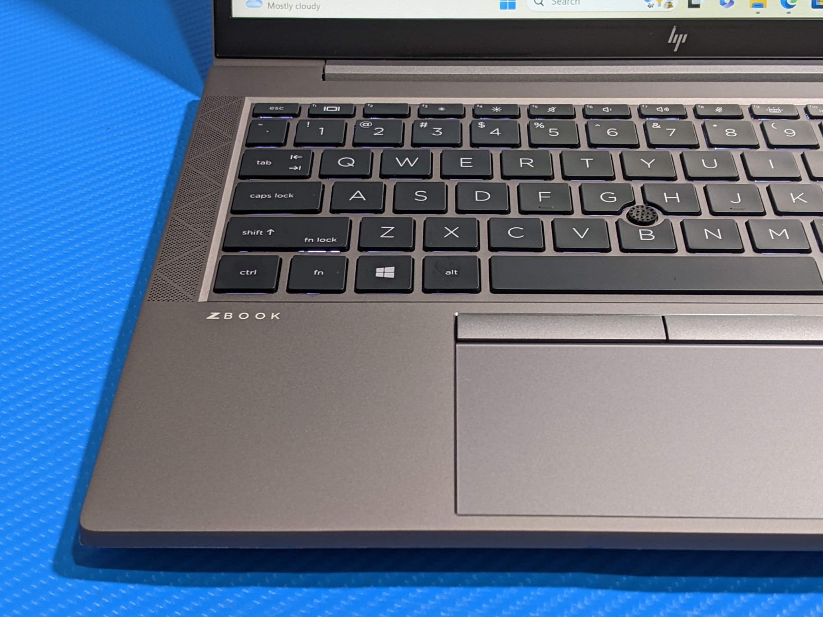 HP ZBook Firefly G8 14″ FHD i7-1185G7 3GHz 16GB 512GB SSD NVIDIA T500 W11Pro +PA