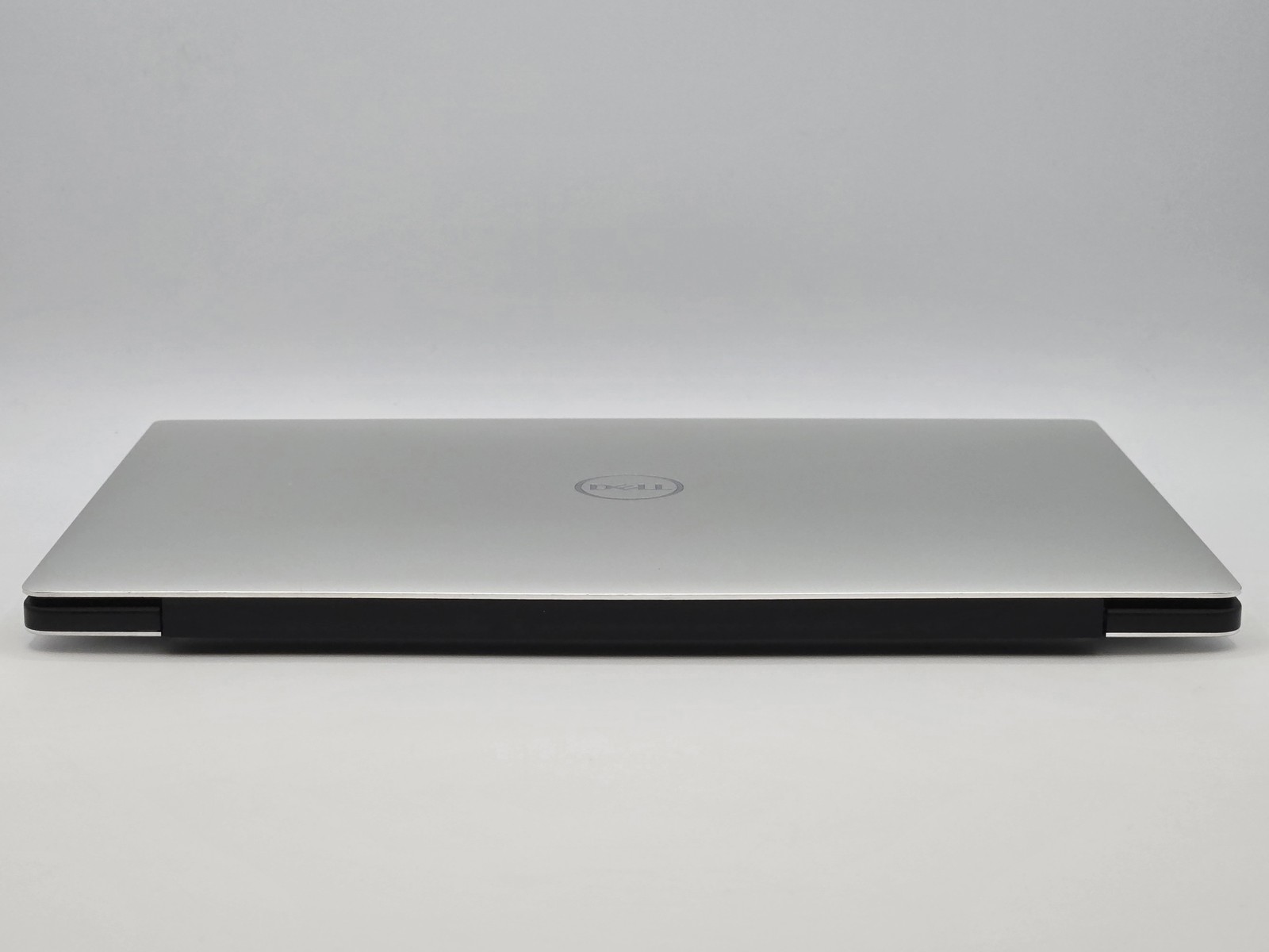 Dell XPS 13 9305 FHD 13″ I5-1135G7 256GB 8GB W11P Webcam Backlit FP Reader