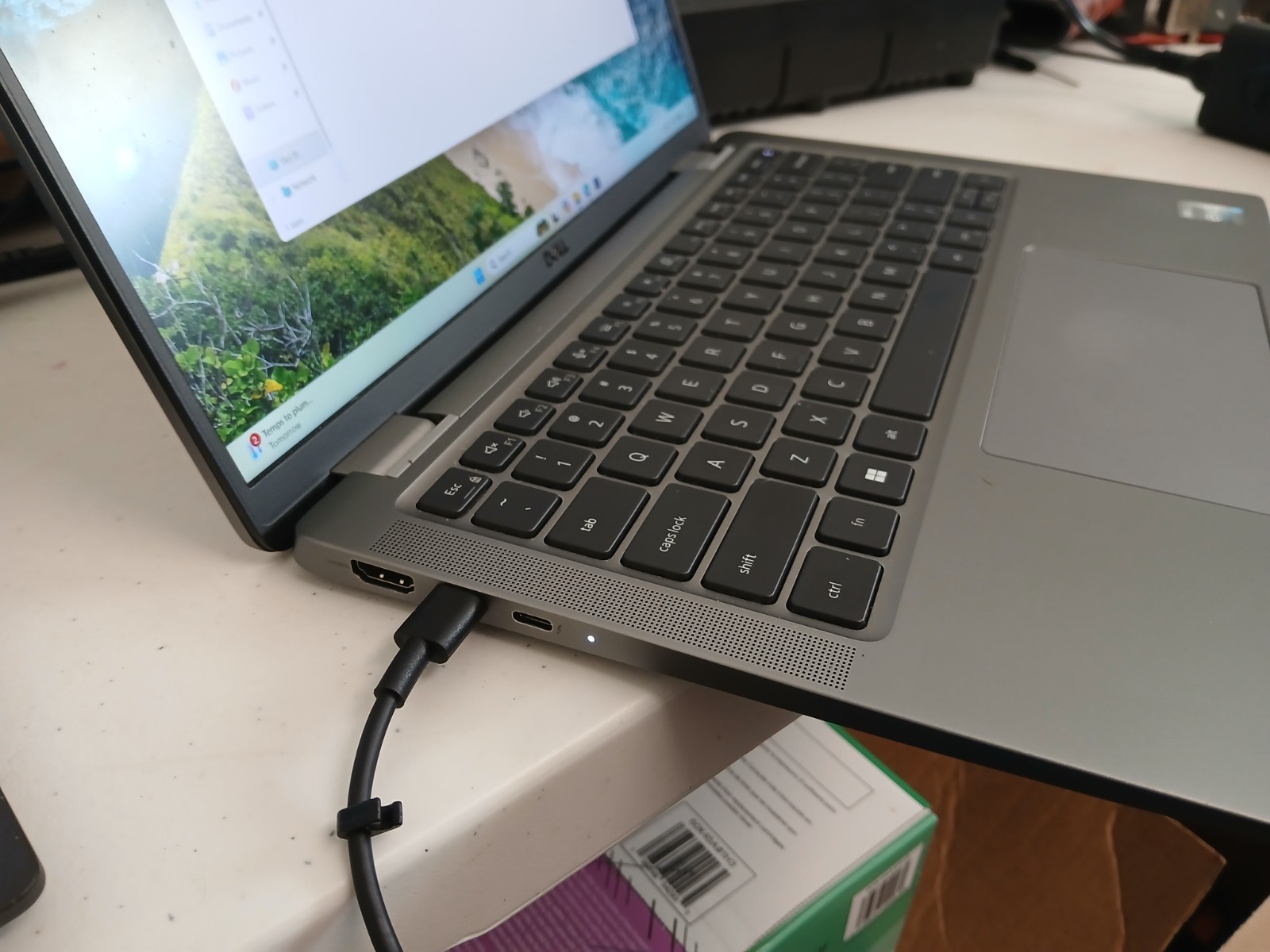 Dell Laptop 7440 Latitude Ultrabook FHD 16gb 240 SSD I7 14″ C260328