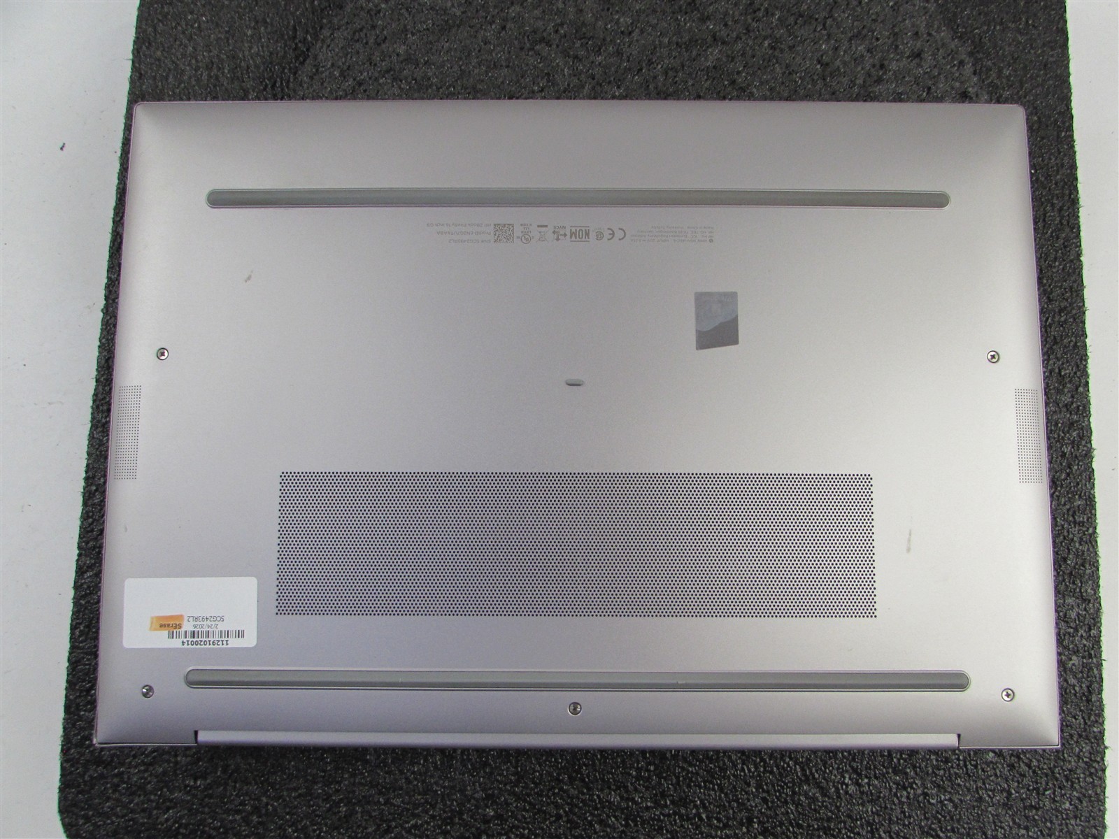HP ZBOOK FIREFLY 16 (G9) 1920X1080 FHD I7-1265U 512GB SSD 16GB RAM NO O.S