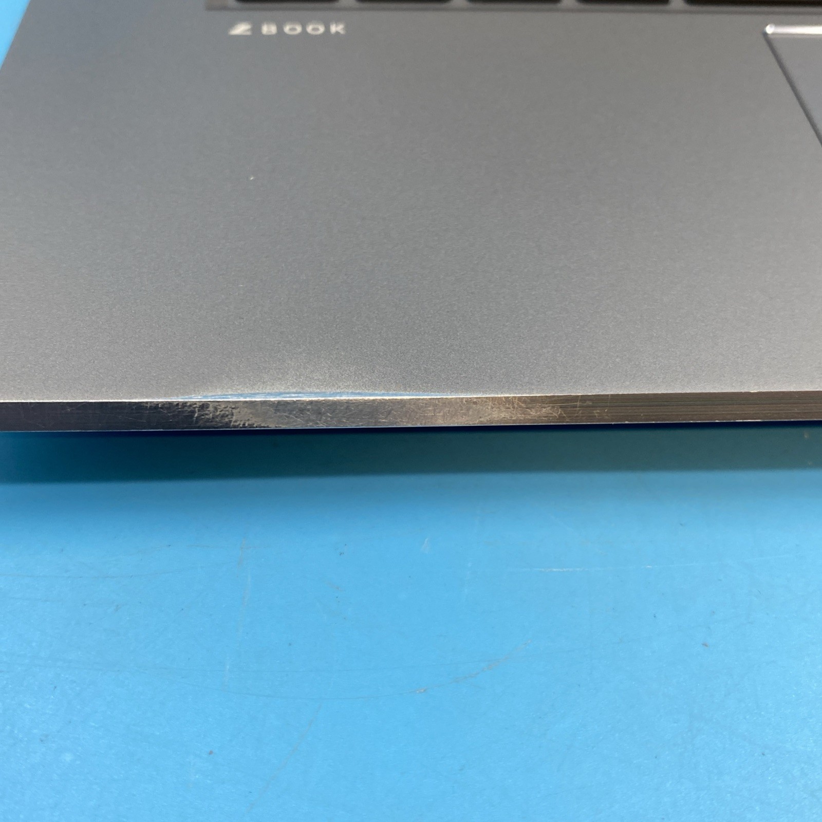 HP ZBook Studio G8 | i7-11850H | 32GB RAM | NO DRIVE | NO OS | 65% BATT