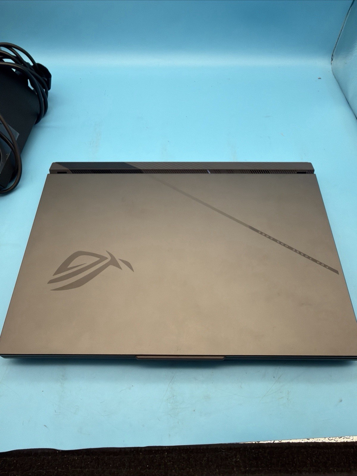 ASUS ROG Strix G16 16″ FHD 165Hz Laptop AMD Ryzen 9 16GB 1TB SSD RTX 5070 Ti