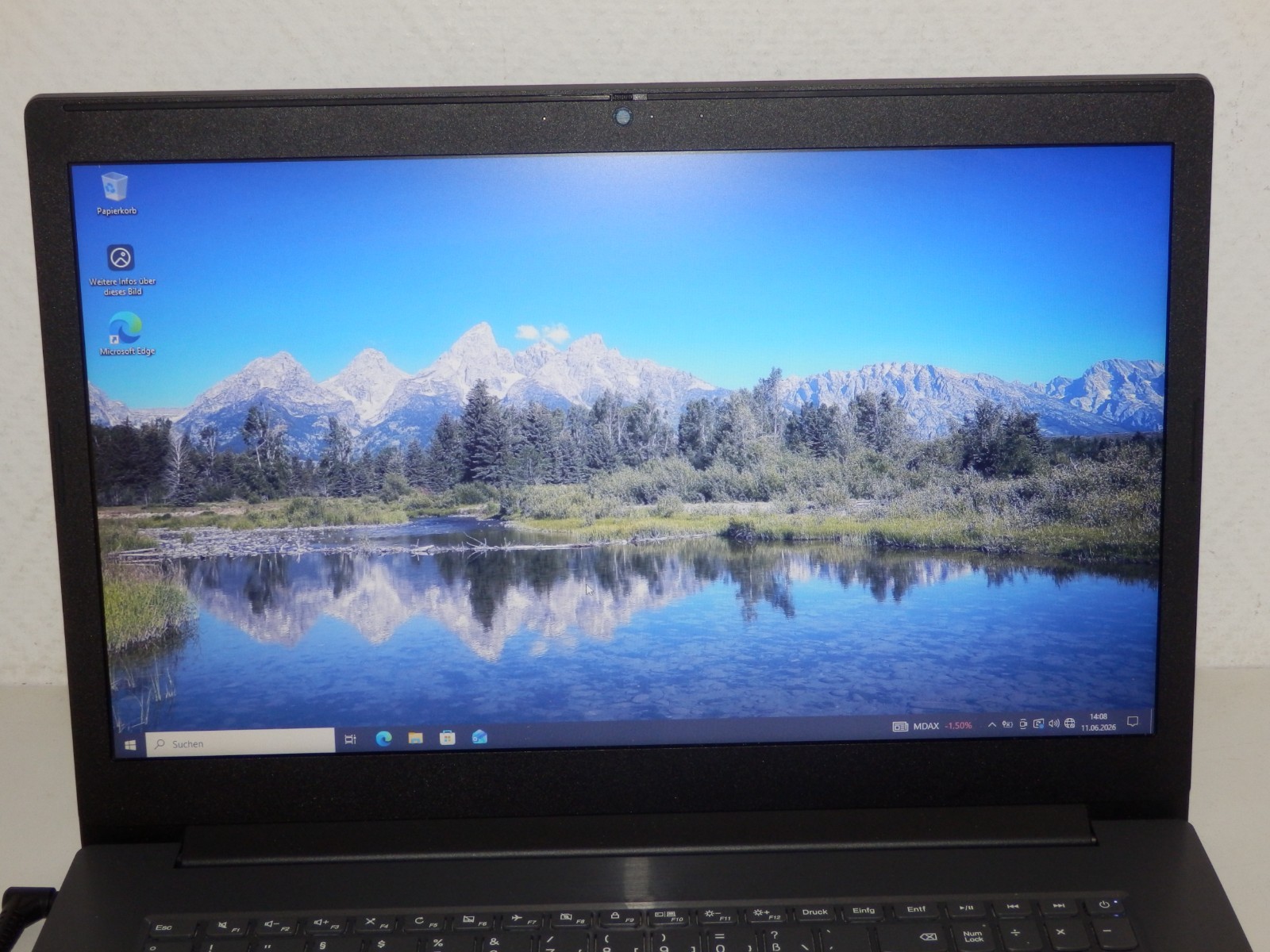 Lenovo V340-17IWL – Intel Pentium 5405U, 4GB Ram, No SSD, 17.3″ inch FHD