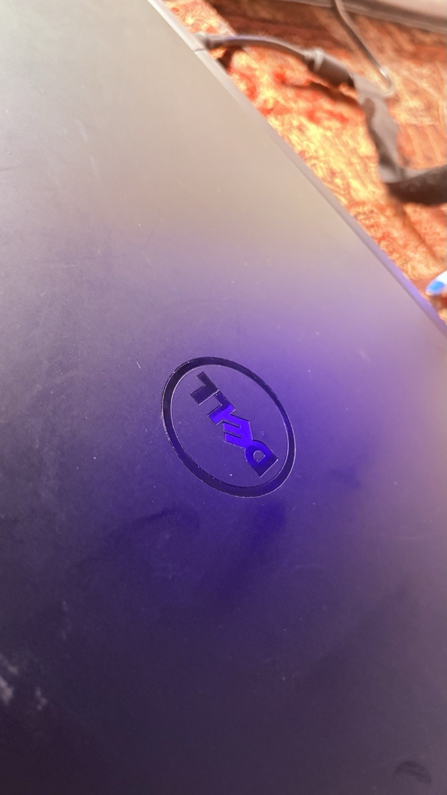 Dell Latitude E5550 15.6″ (233GB, Intel Core i6 5th Gen., 2.30GHz, 16GB) Extras