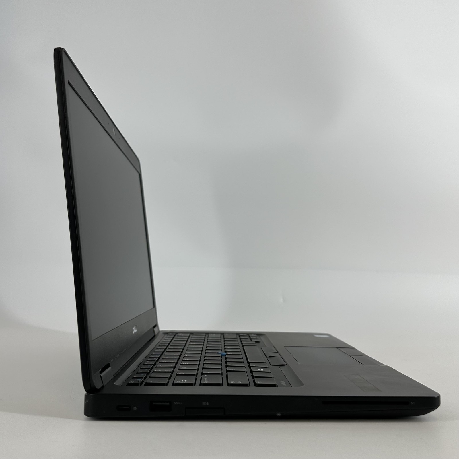 Dell Latitude 5480 14 Black HD TOUCH i5-7300U 2.60GHz 8GB 256GB SSD FRAME SPLIT