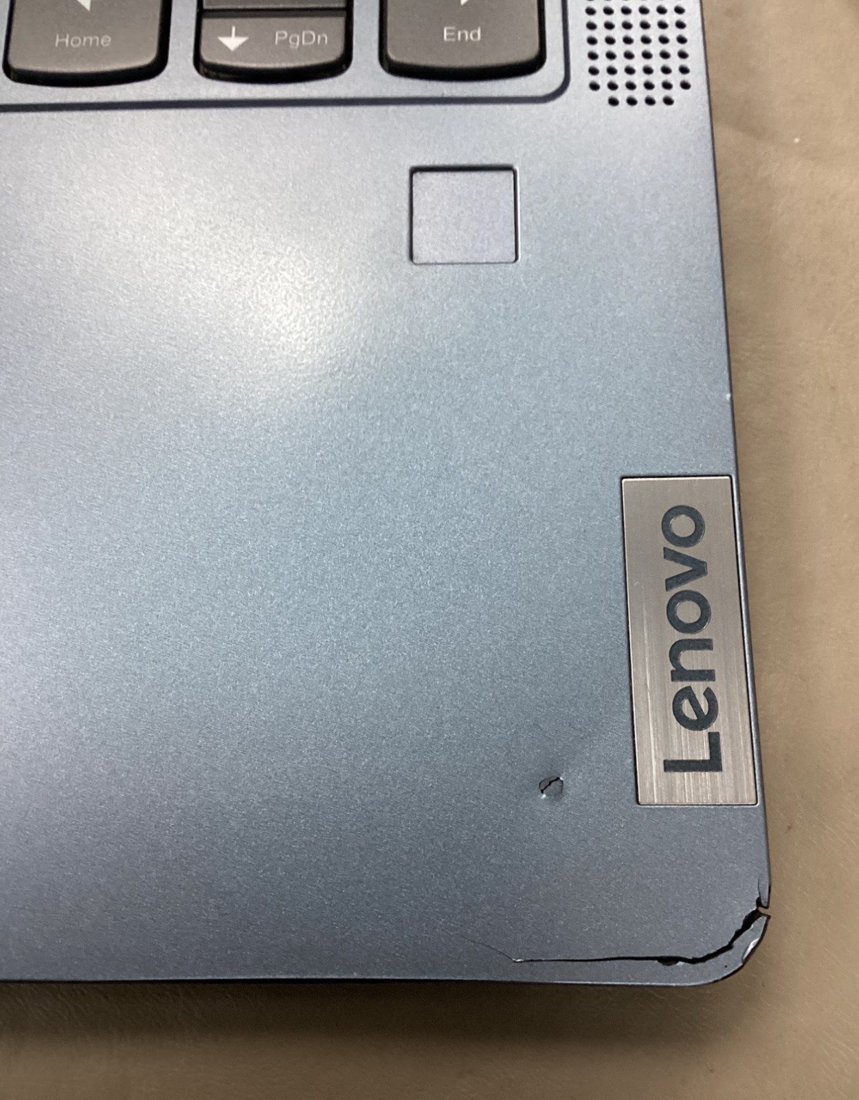 Lenovo 14″ Flex 7i /i7-1355U/16GB / 1TB SSD/ Windows 11 H/ 2-in-1 Touch Laptop