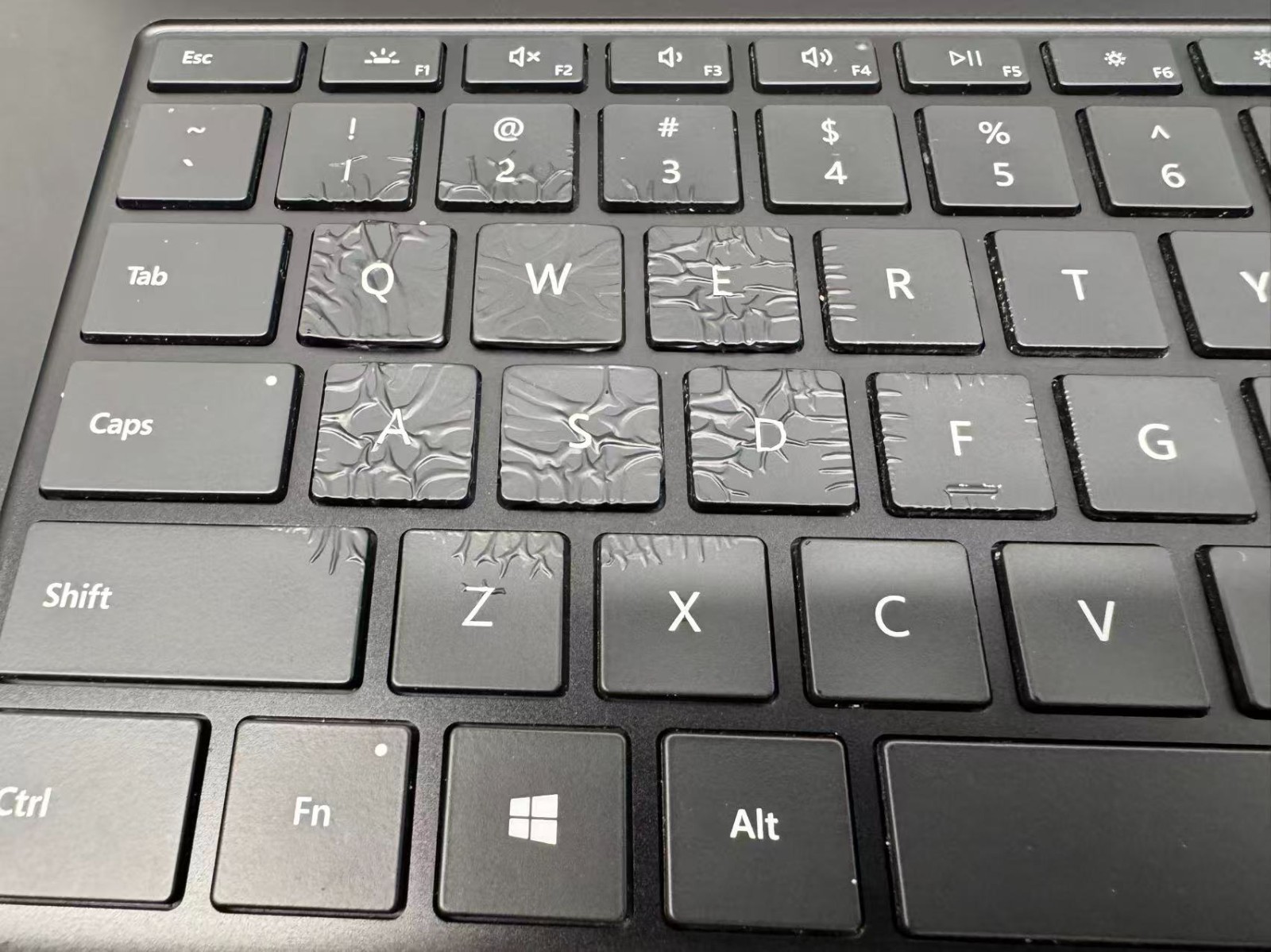 Microsoft Surface Laptop 3 1872 Intel i7-1035G7@1.2Ghz 8G 256G Win 10 W/AC *READ