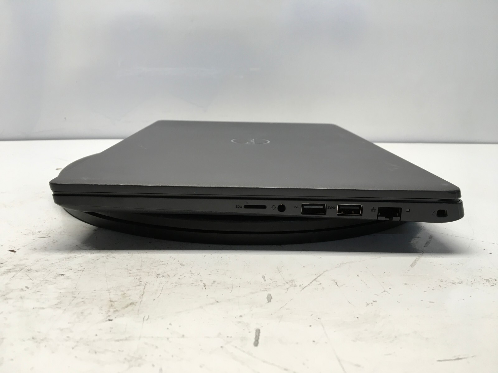 Dell Latitude 3410 Laptop Intel Core i7-10510U 16GB Ram 256 GB SSD Windows 11
