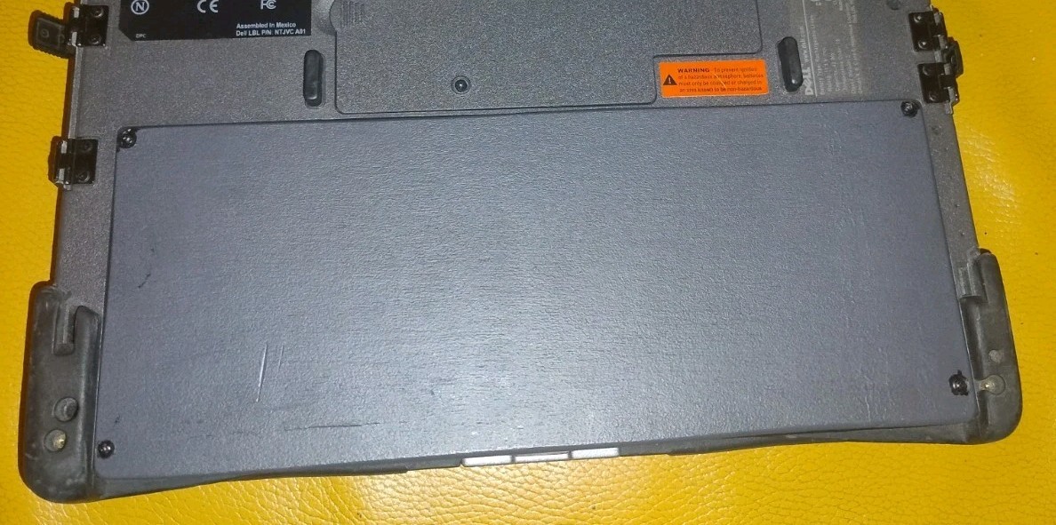 DELL LATITUDE XT2 XFR Touch Notebook Laptop Rugged Tablet Working Sold as spare