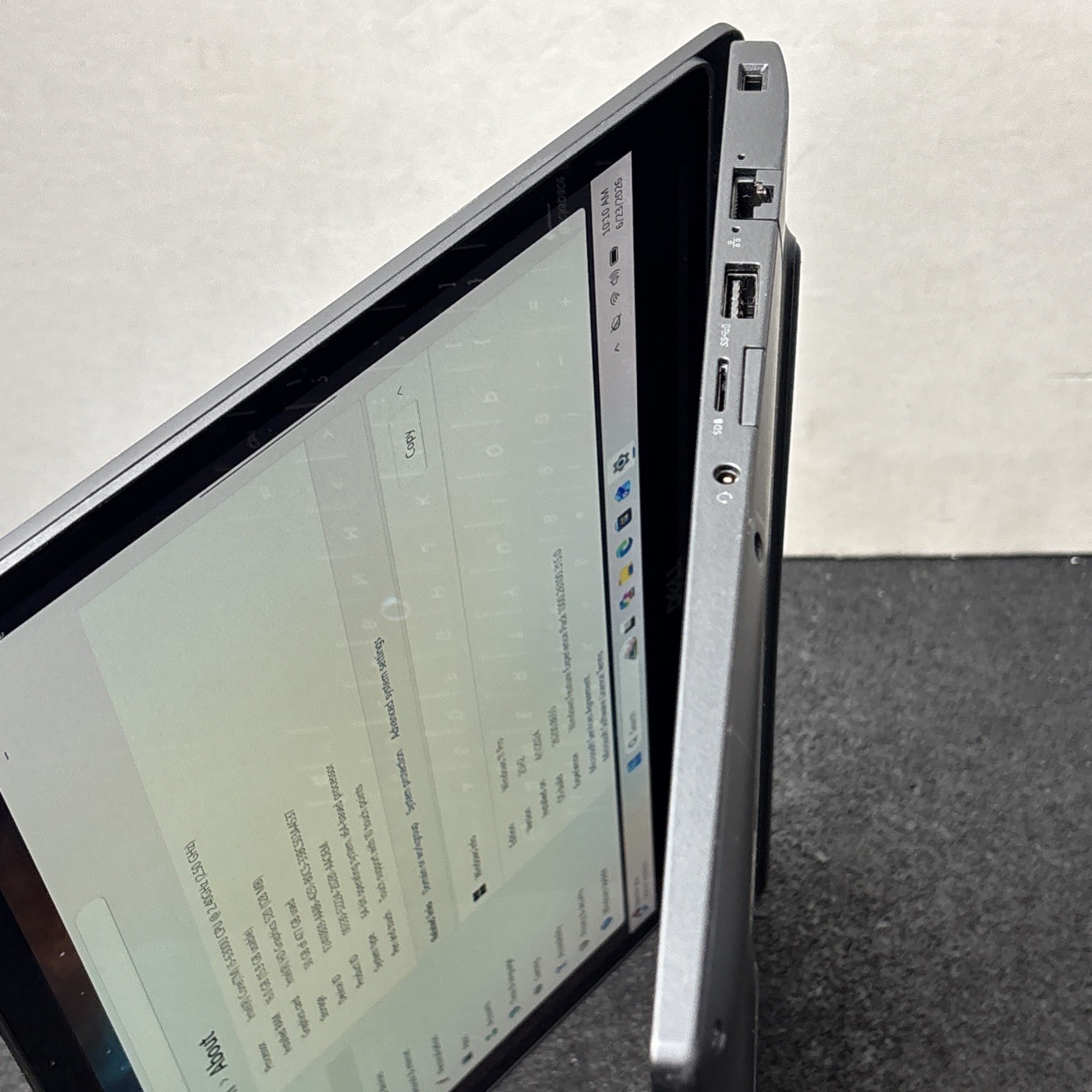 Dell Latitude 7480 14″ TouchScreen Laptop i5-6300U 16GB RAM 512GB SSD Win 11 Pro