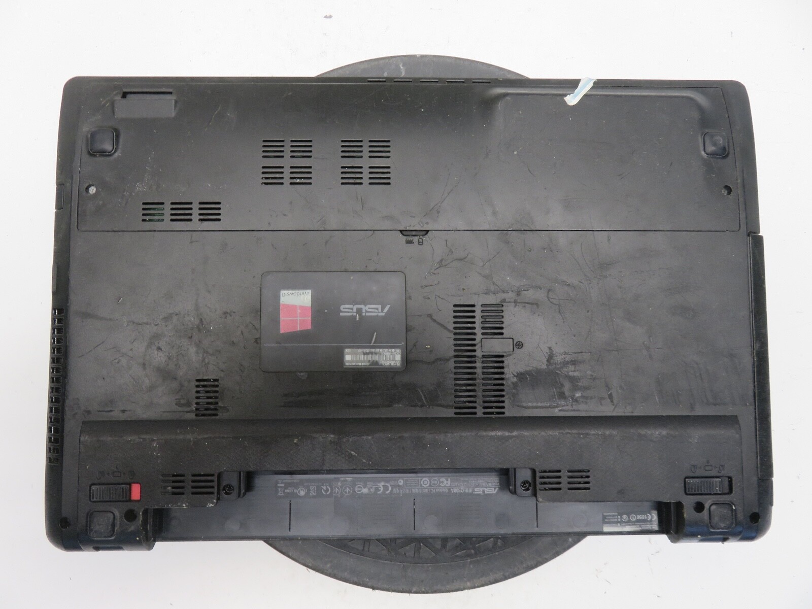 Asus Q500A Intel i5-3230M 2.6GHz 6 GB NO HDD No Batt