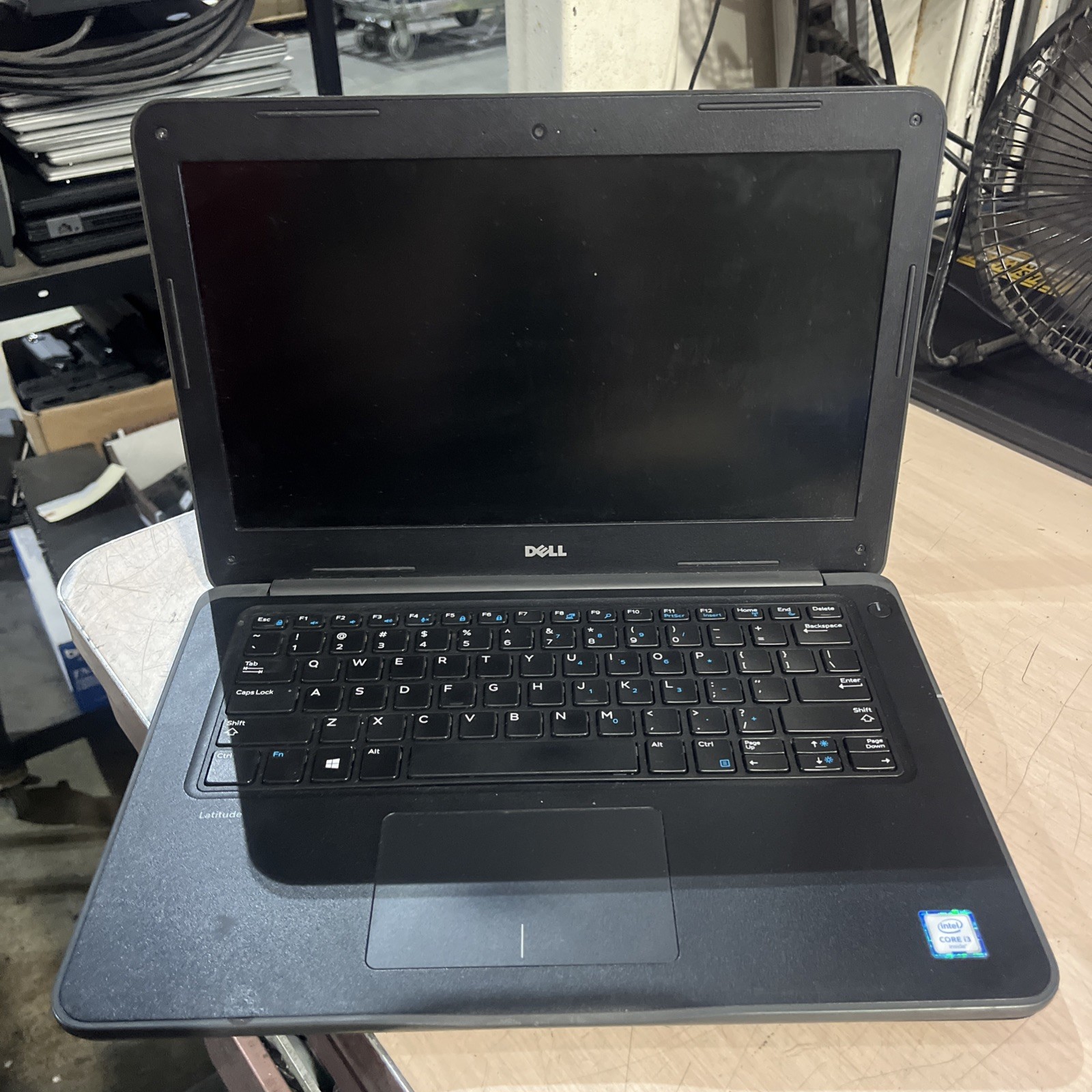 DELL LATITUDE 3380 INTEL CORE I3-6006U 2.00GHZ 8GB RAM NO HD :