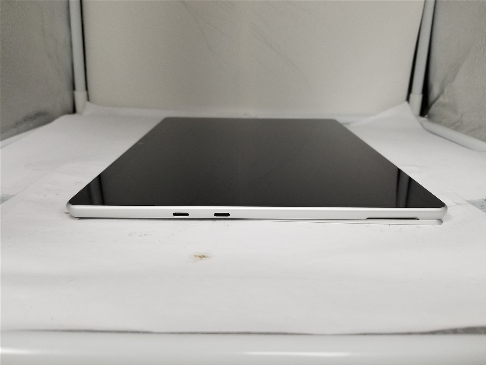 Microsoft Surface Pro 9 Core i5 13″ 8GB/128GB Silver Reduced Price VW6264