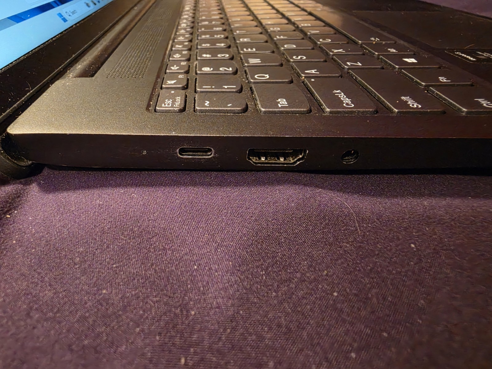 Lenovo IdeaPad 5 15ITL05 15.6in i5-1135G7 16GB 475GB SSD Win11 Black