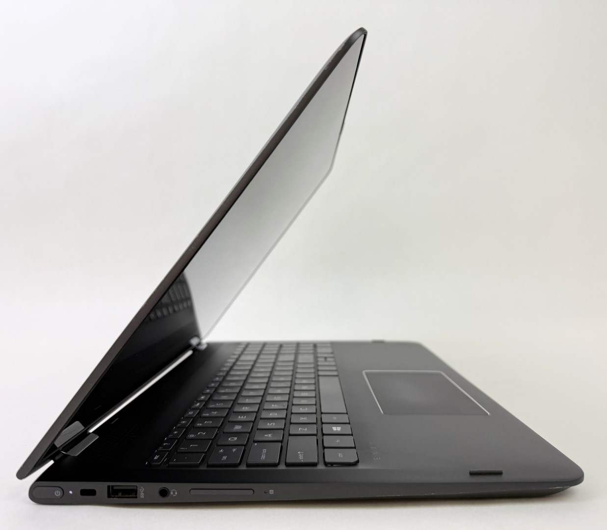 HP ENVY x360 M6-ar004dx 15.6″ FHD Touch FX-9800P 8GB 256GB SSD W10H 2in1 Laptop