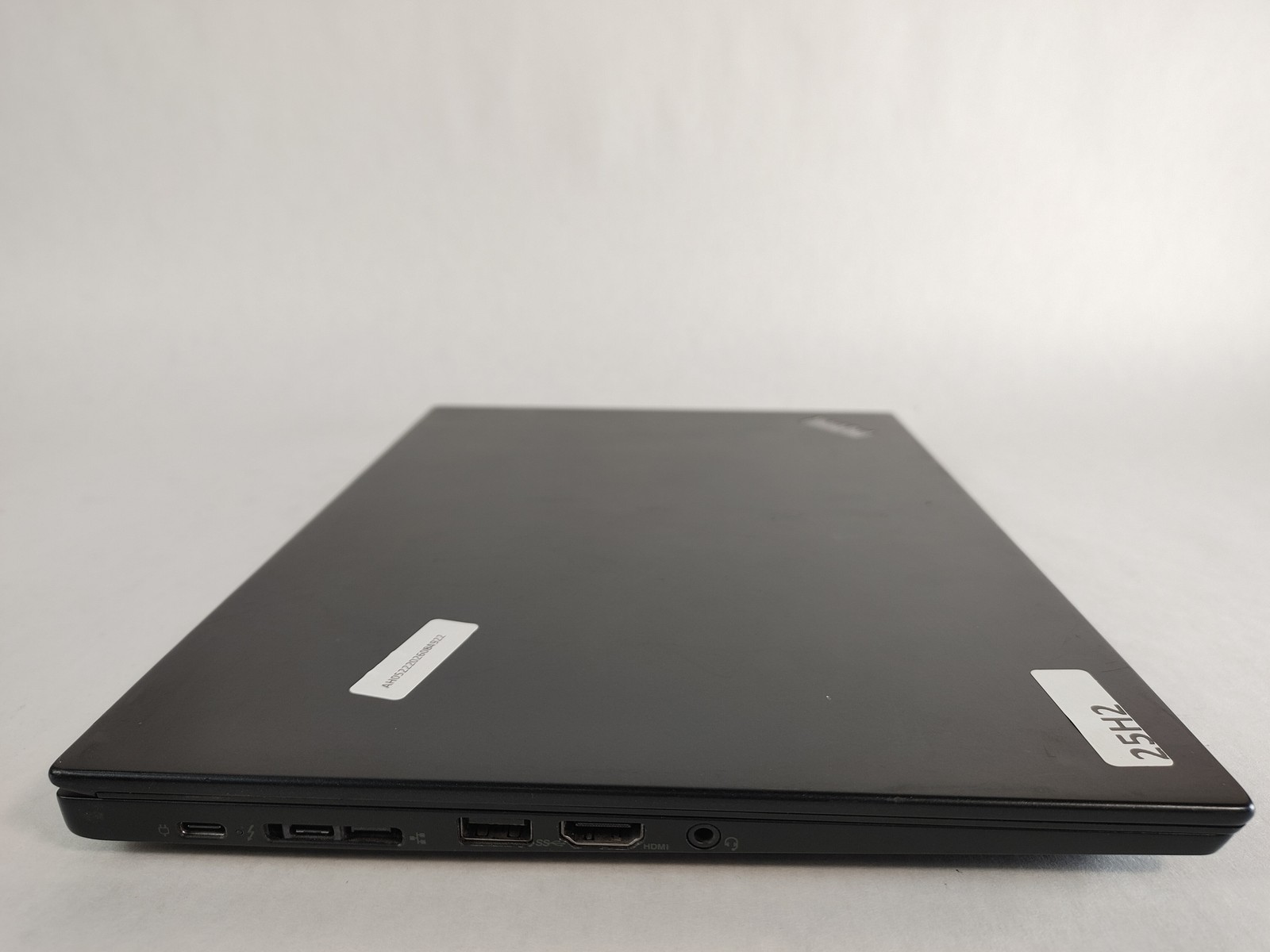 Lenovo ThinkPad X390 Core i5-10210U 1.60 GHz 8 GB DDR4 256 GB M.2 Windows 11 Pro