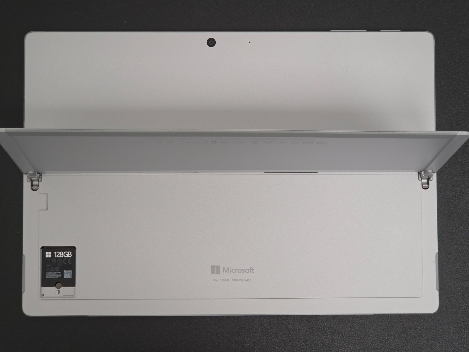 Microsoft Pro 7+ i3-1115G4 8GB Ram 128GB SSD Win 11 Pro