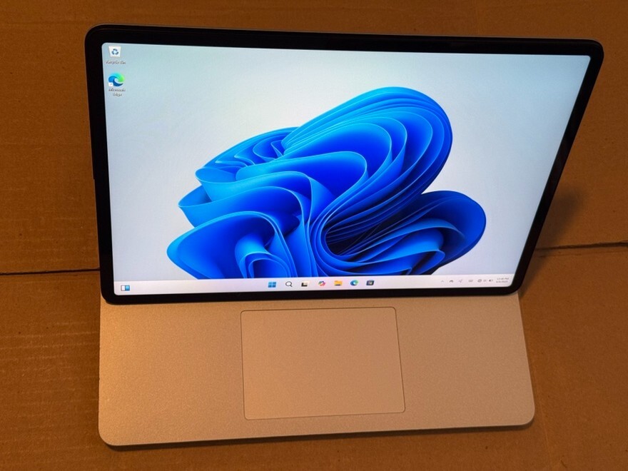 Microsoft Surface Laptop Studio 14.4″ Touch 1TB SSD i7 11th Gen 32gb ram 3050 Ti
