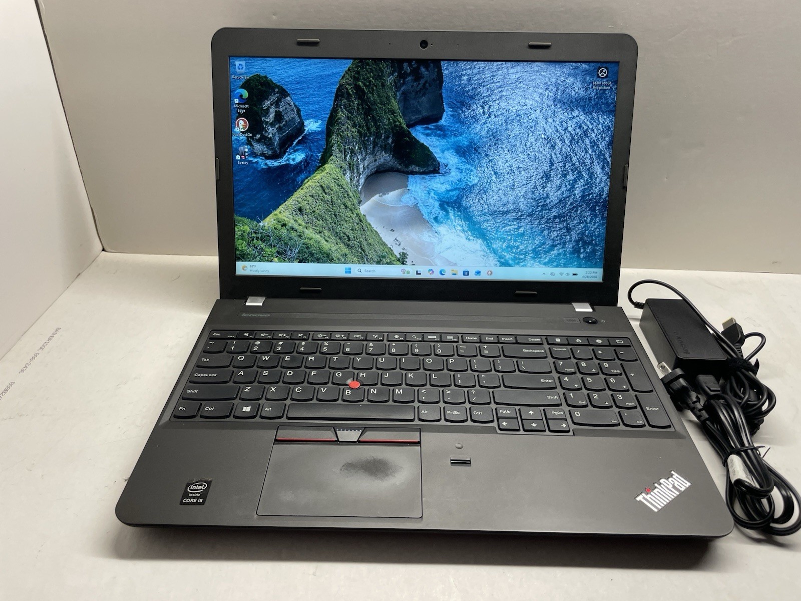 Lenovo Thinkpad Intel core I-5 , 2.20 Ghz, 8 Gig Ram, 500 GB Sata Hard disk