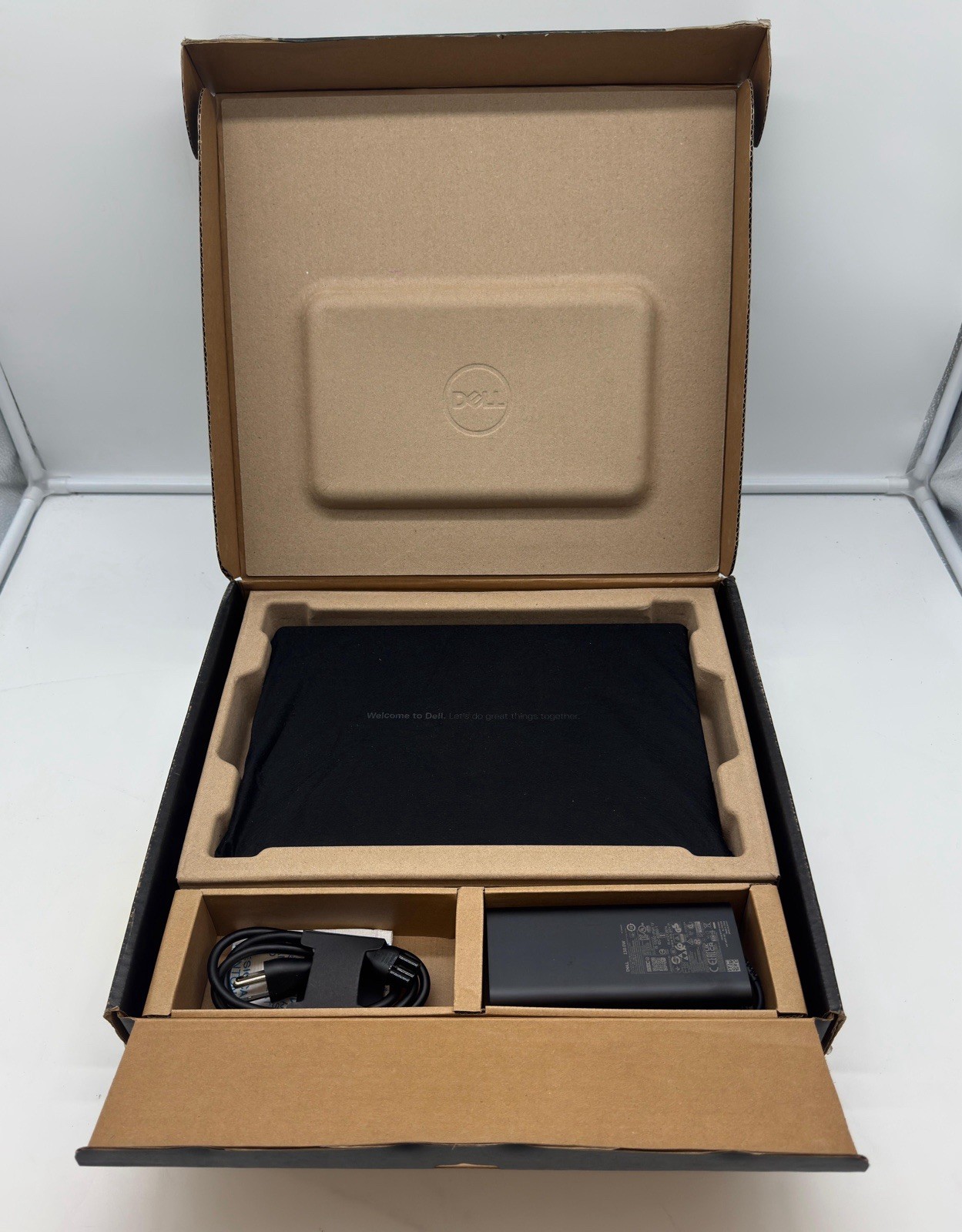 Dell Mobile Precision 5490 U7-155H 16GB 512GB WiFI7 RTXA1000 14F W11P 7T7WH