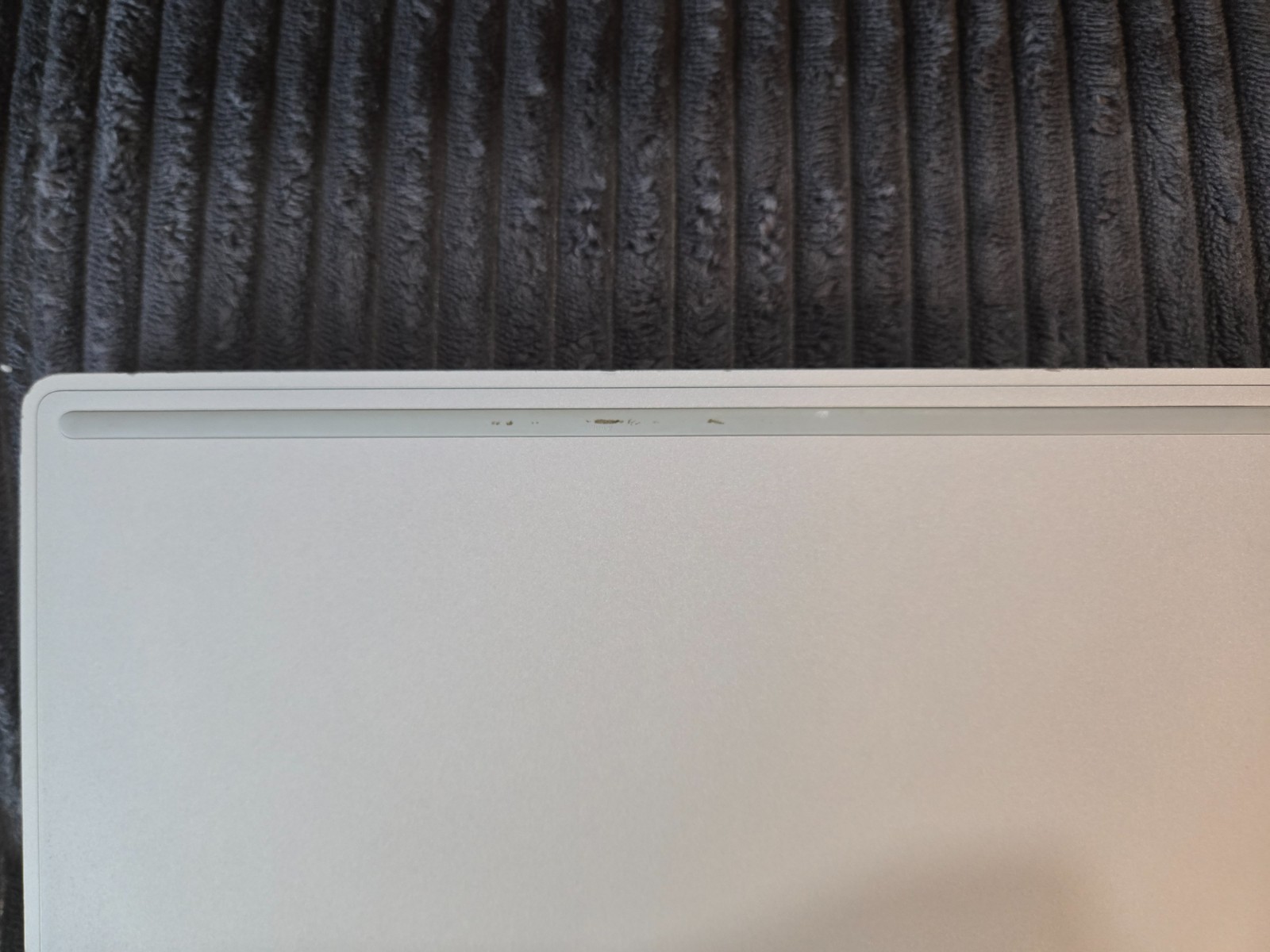Microsoft Surface Book 3 15″ (256GB SSD, Intel i7-1065G7 GTX 1660 Ti 16GB RAM)
