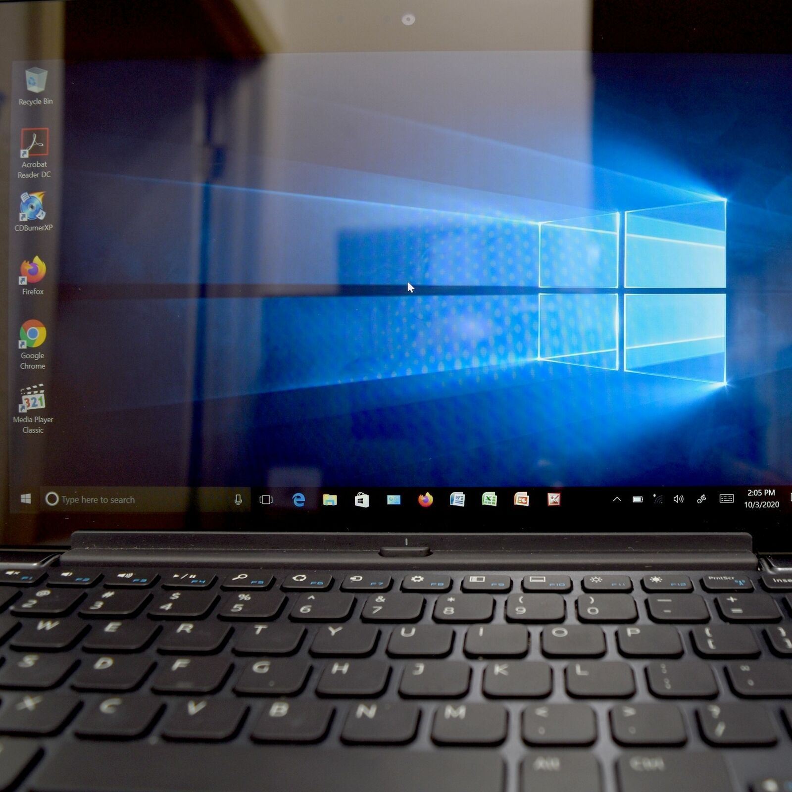Dell Venue 11 Pro 10.8″ i3 1.50GHz 4GB Ram 256GB SSD Win10 MS office & Keyboard