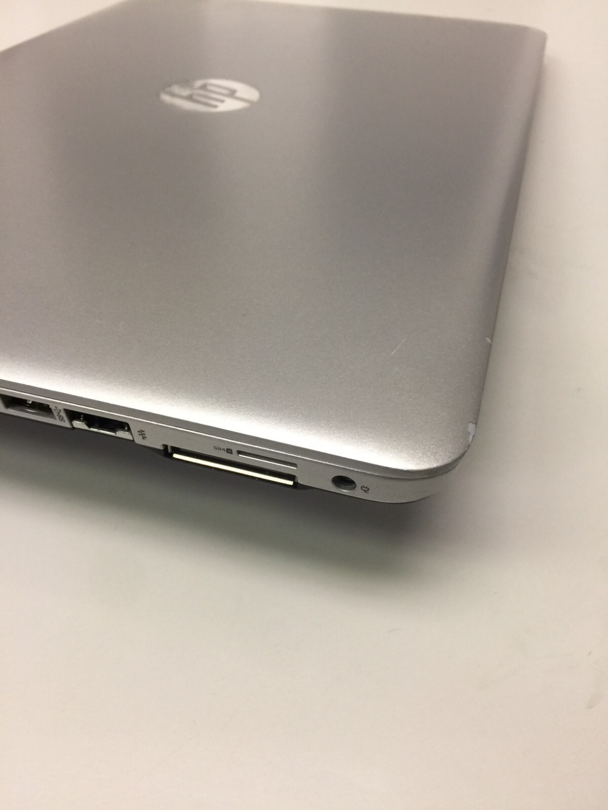 HP EliteBook 850 G3 15.6″ (256GB Core i5 6th gen 2.30GHz 8GB RAM WIN 11 PRO