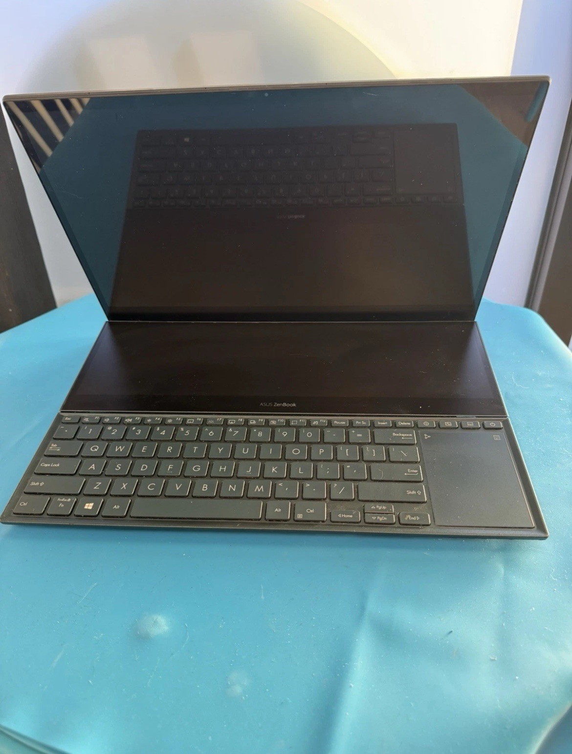 ASUS ZenBook Duo 15.6″ Intel Core i7 NVIDIA RTX SSD Laptop Windows 11 Black