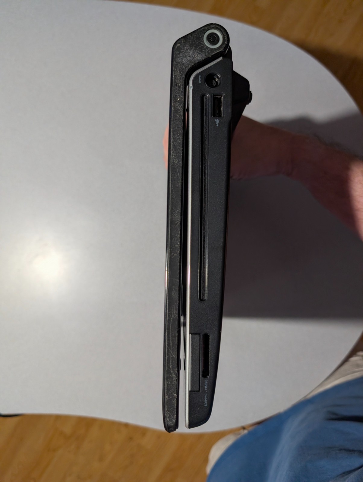 Dell Studio 1555 15.6″ Laptop – Converted to Chrome OS (CloudReady) + Charger