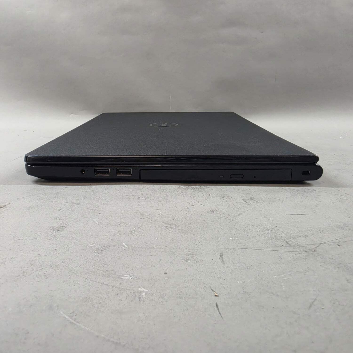 Dell Inspiron 5000 15.6″ i7-7200u 2.5GHz 8GB RAM 1TB HDD Bad Battery