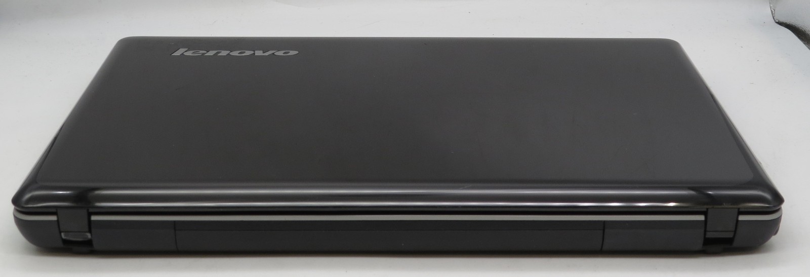 Lenovo IdeaPad Z560 _ i5-460M _ 4GB RAM _ No SSD / OS *PARTS