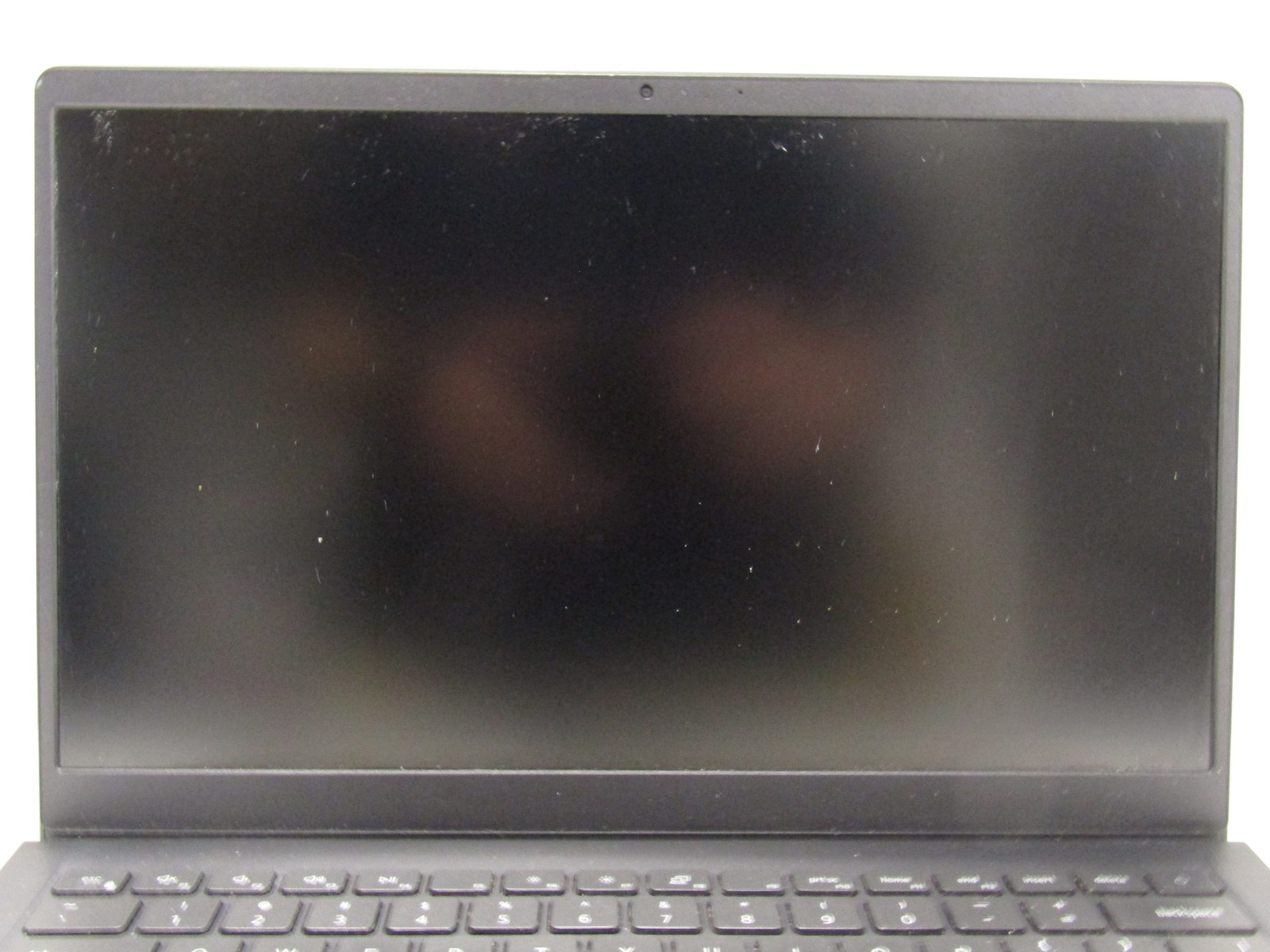 Dell Vostro 3420 2.80GHz Intel Core i7-1165G7 8GB RAM 512GB SSD 14″ FHD NO OS