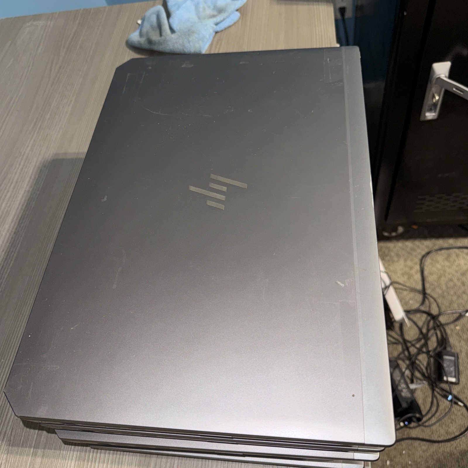 Lot of (5) HP ZBook 17 G5 G6 17″ Laptops Intel Core i5 8th 9th Gen 8GB RAM *READ