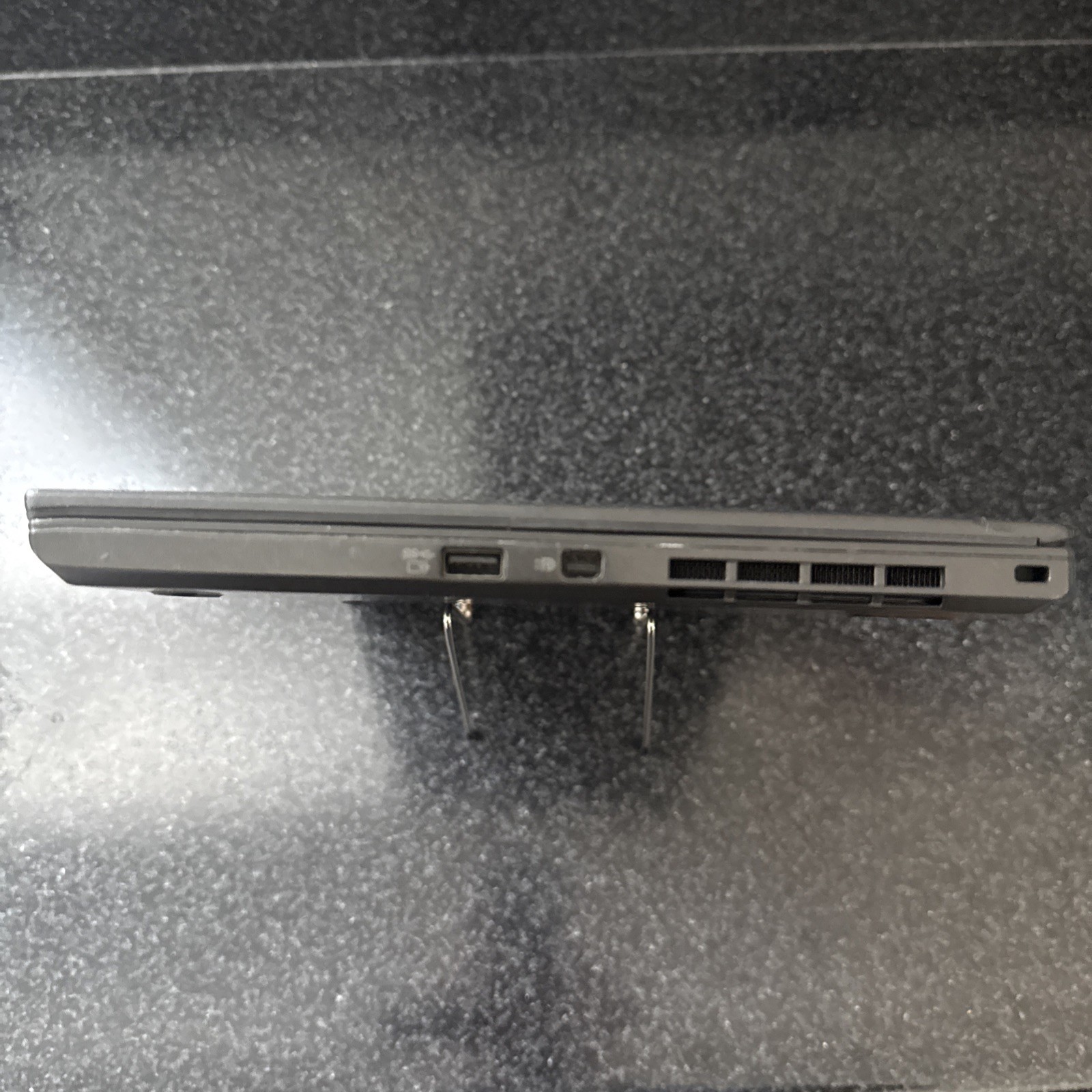 Lenovo ThinkPad T431s 14″ HD+ i5-3337U @ 1.8Ghz 8GB RAM 500GB HDD Windows 10 Pro