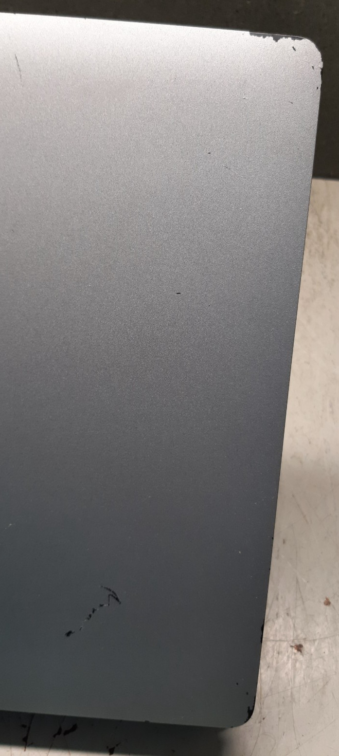 Dell Precision 3550 15.6″ i5-10310u 8GB RAM No SSD No OS