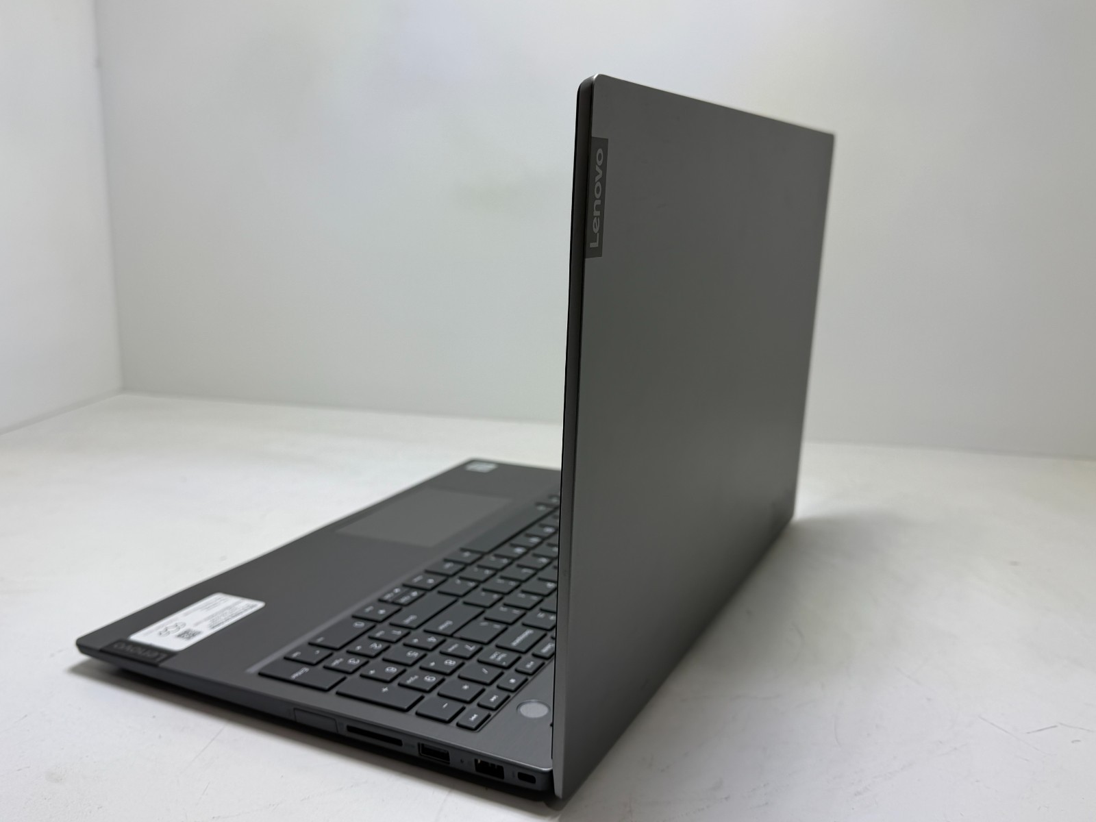 Lenovo Thinkbook 15-IIL Intel Core i5-1035G1 16GB RAM 256GB SSD Win 11
