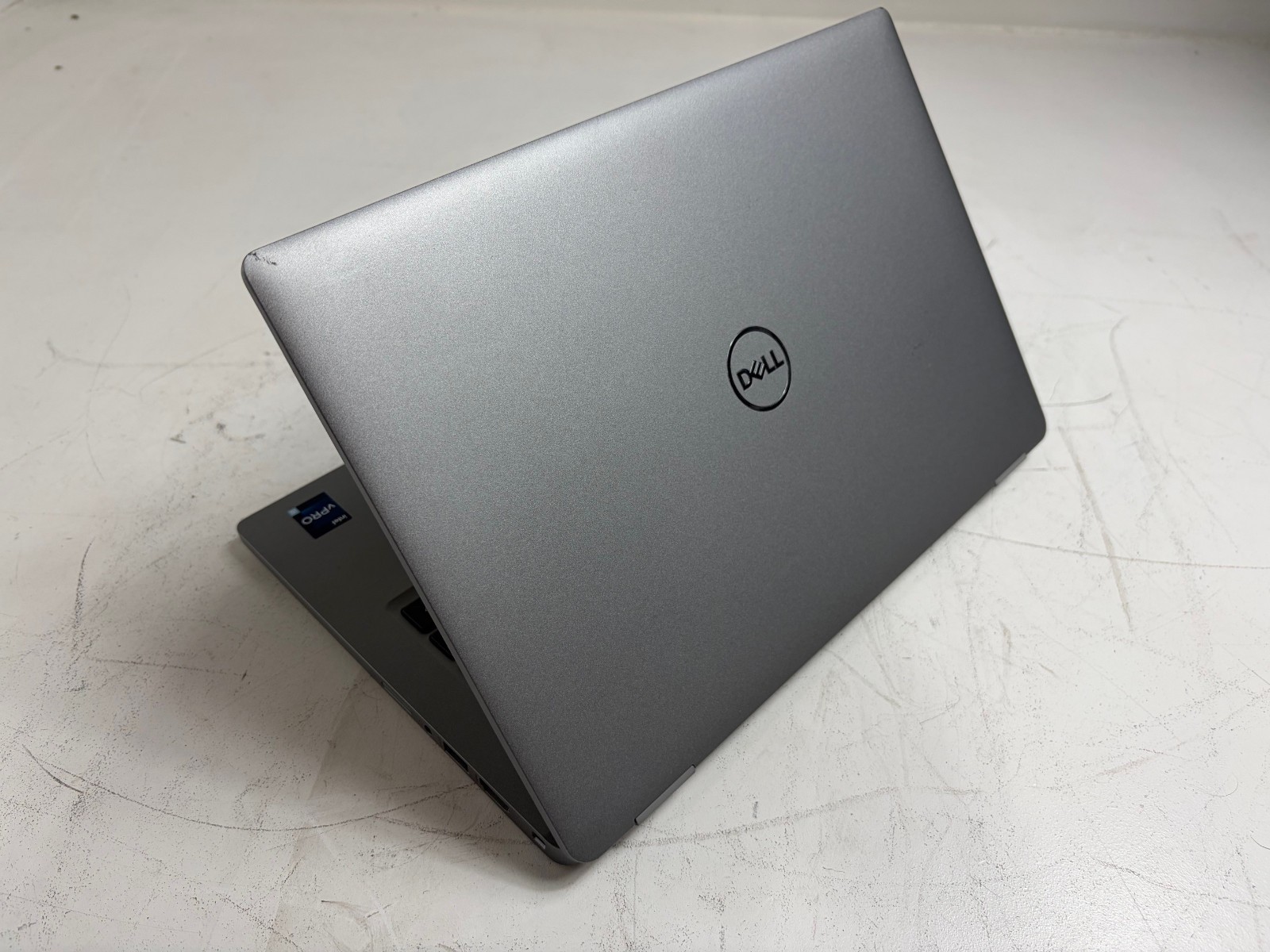 Dell Latitude 5330 Core i5-1245U 1.6GHz 16GB 512GB NVMe 13.3″ W11P Laptop