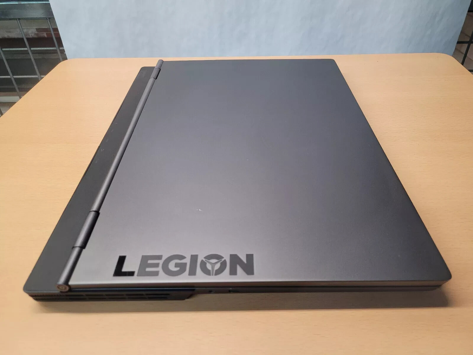 Lenovo Legion Y730-17ICH Laptop i7-8750H 2.20 GHz 16GB 128GB SSD GTX 1050Ti W10H