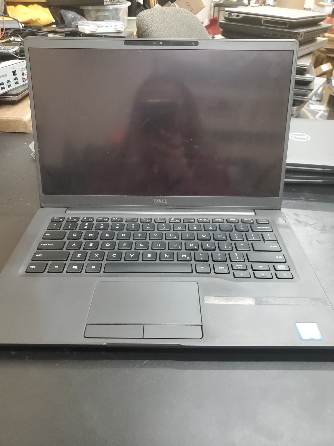 Dell Latitude 7400 14″ i5-8365U 8GB 256gb SSD Laptop W11P 123125-2