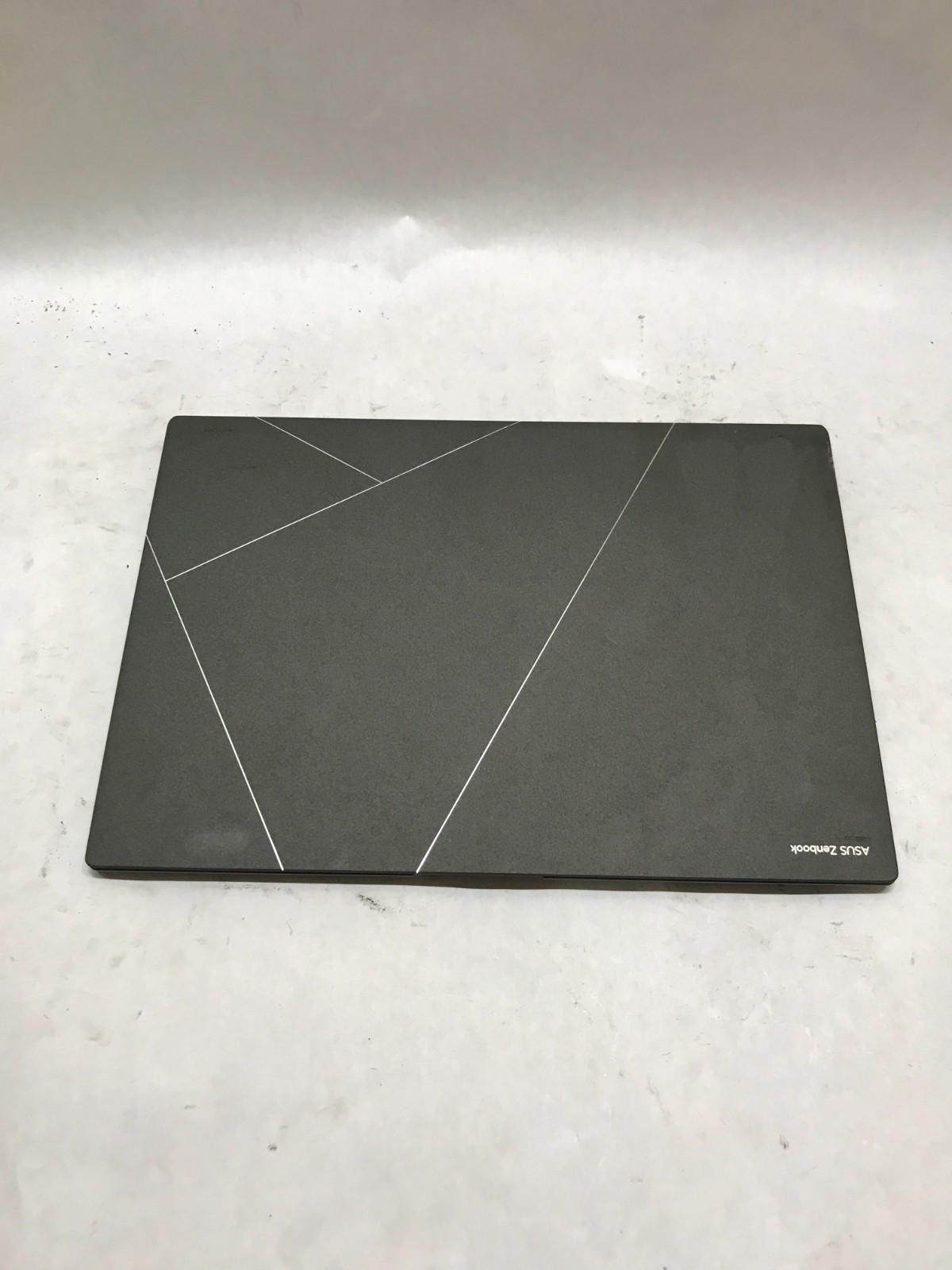 Asus ZenBook UX5406 14″ Intel Ultra 7 258V 32GB RAM NO SSD/OS For Parts READ -DW
