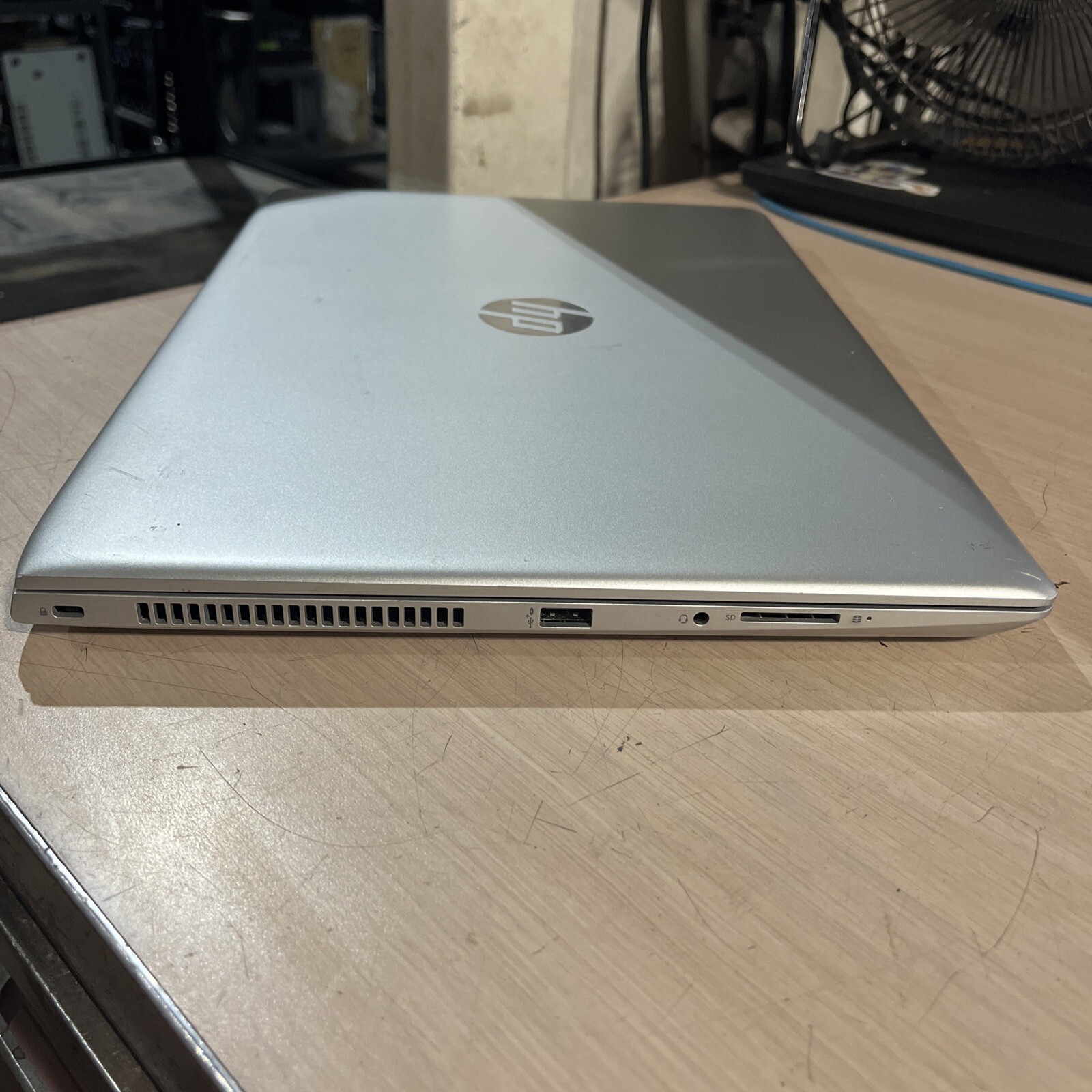 HP PROBOOK 450 G5 INTEL CORE I3-7020U 2.30GHZ 8GB RAM NO HD .