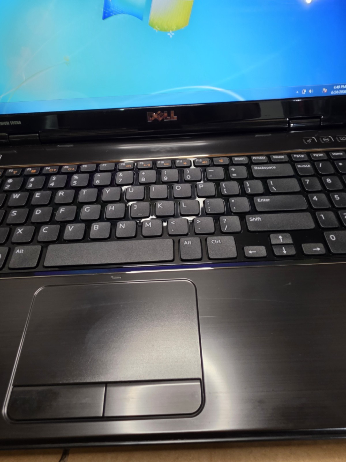 Dell Inspiron N5110 Windows 7 Ultimate Intel Core i5 6GB RAM 596GB HD Dead Batte