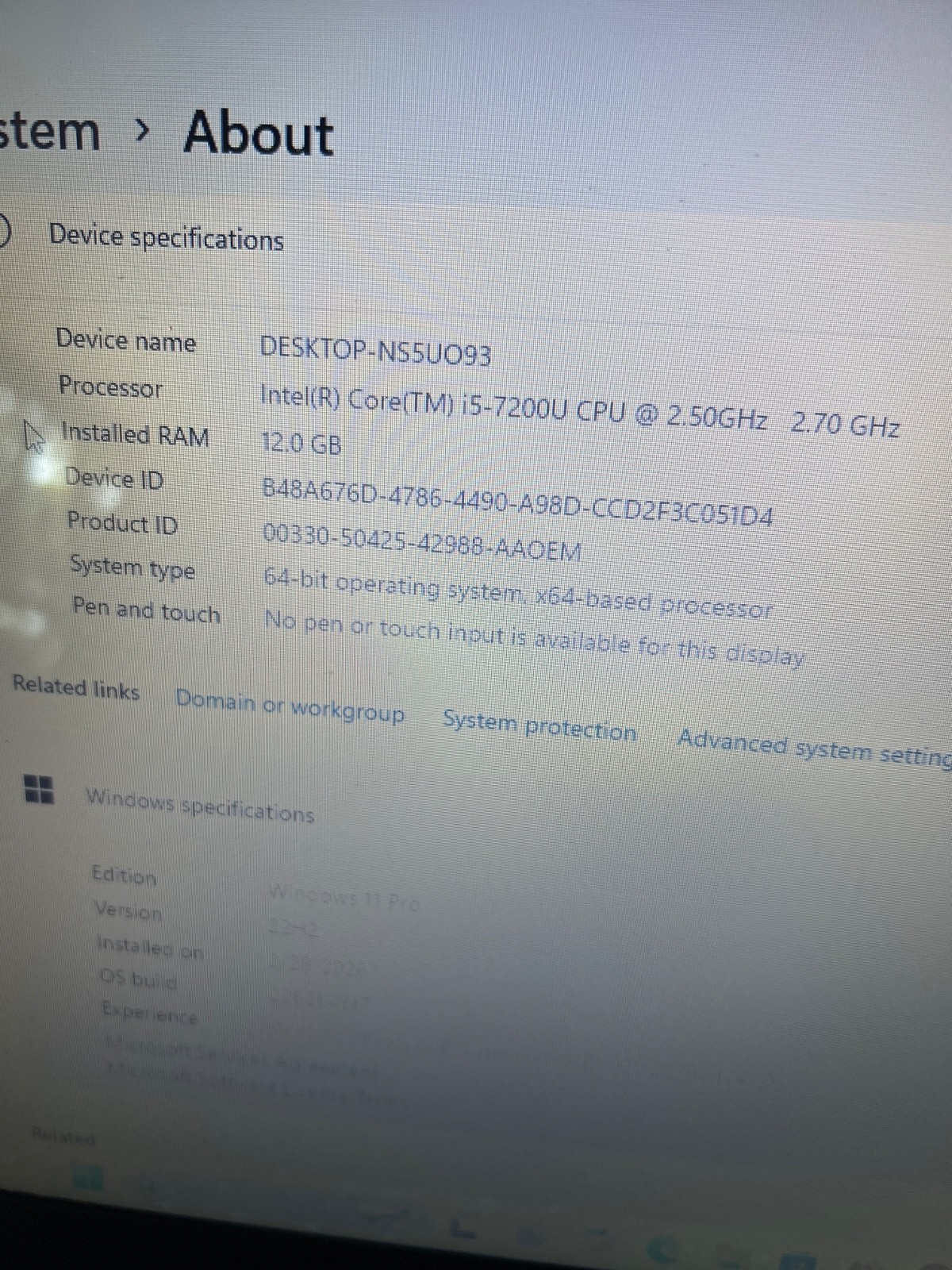 Dell Inspiration 5567 15.6 i5 7th Gen 7200 CPU 2.5 Ghz 16 RAM 512 SSD WIN 11 Pro