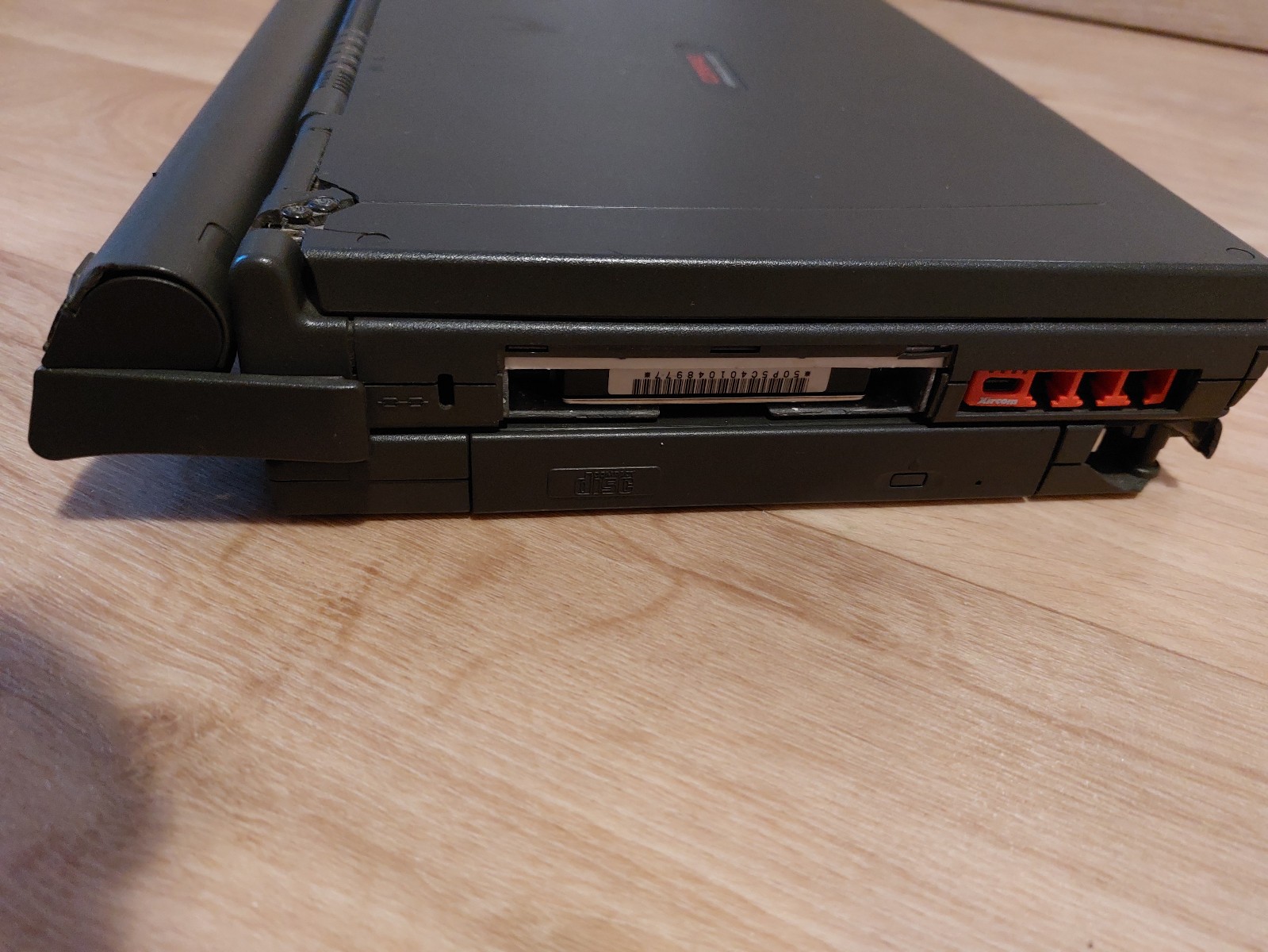 Compaq Armada 4130T (old notebook + docking station)